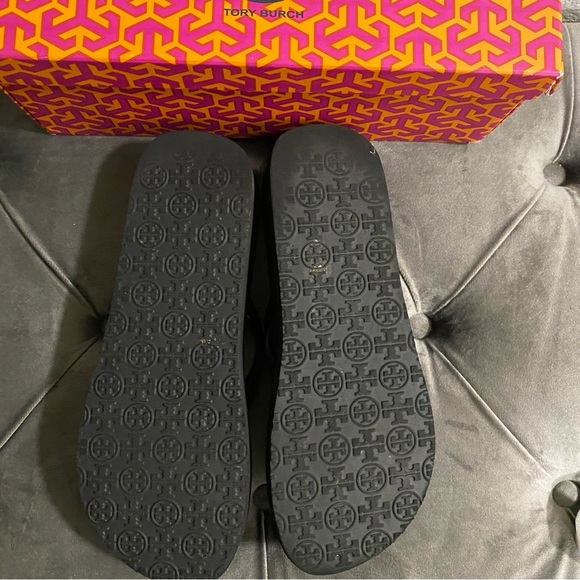 EUC Tory Burch Rubber Wedge Flip Flop - Size 9B - Picture 6 of 8